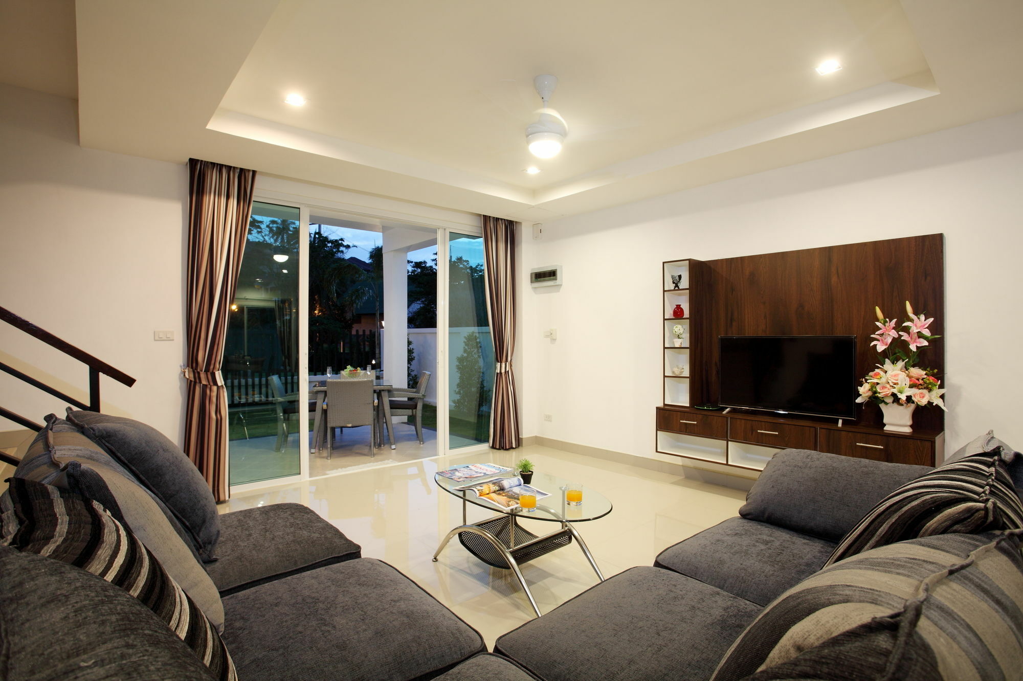Kata Hill View Villas By Kata Sea View Villas Экстерьер фото